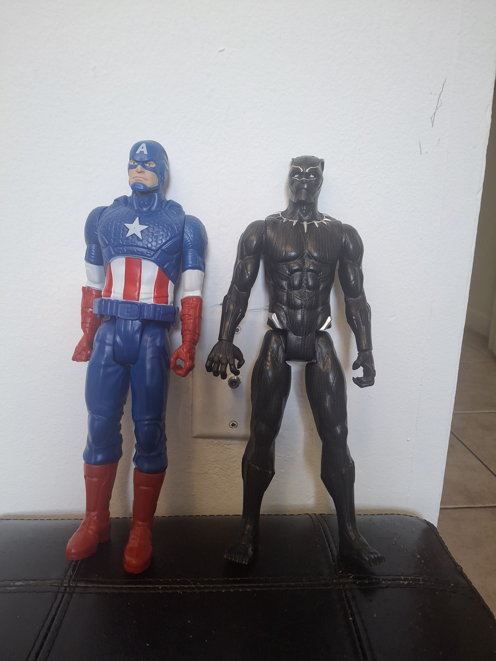 Marvel Captain America & Black Panther Figures - Blue, Red, Black